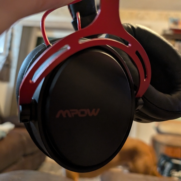 MPow Wireless head set, noise cancelling - Picture 7 of 9